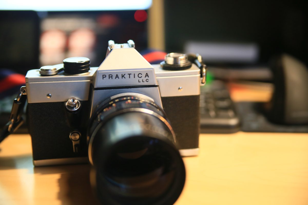 Le Praktica LLC