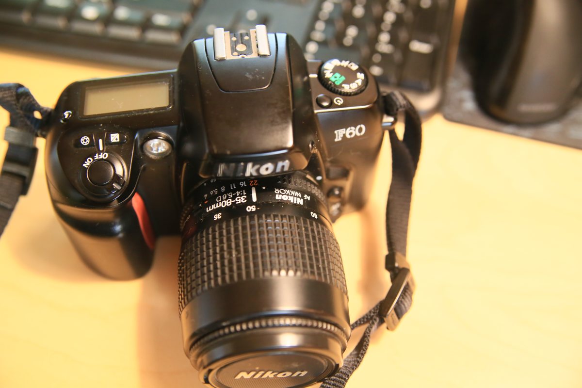Nikon F60