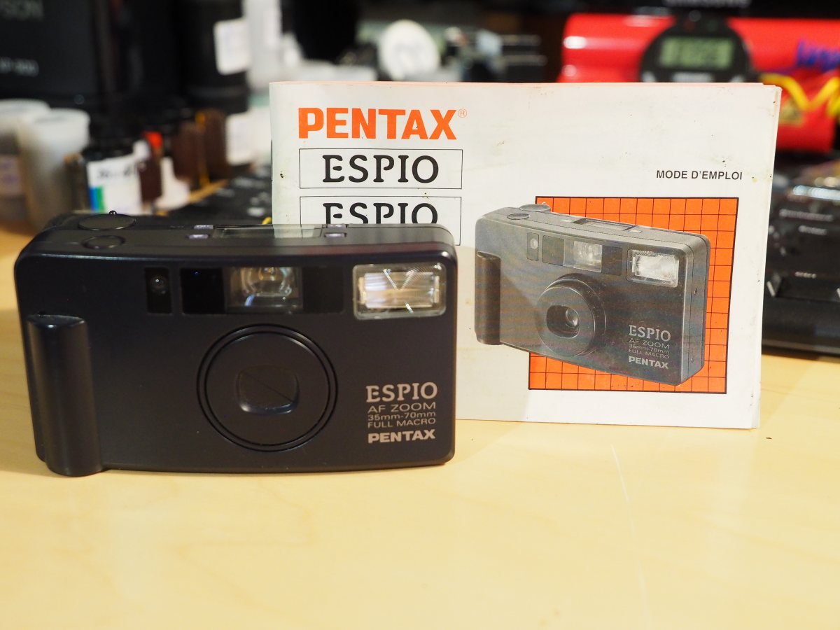 Le Pentax Espio Zoom 35 -70 full macro