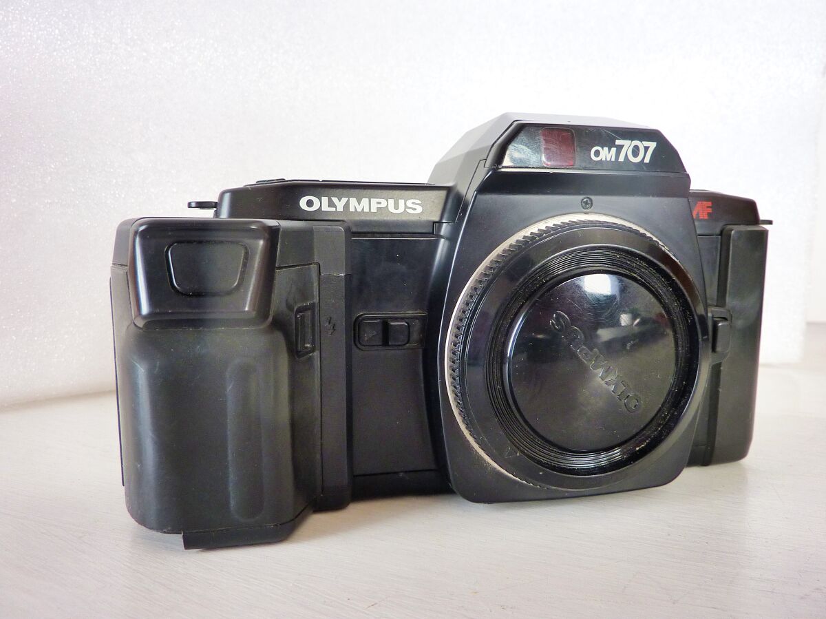 L’Olympus OM 707
