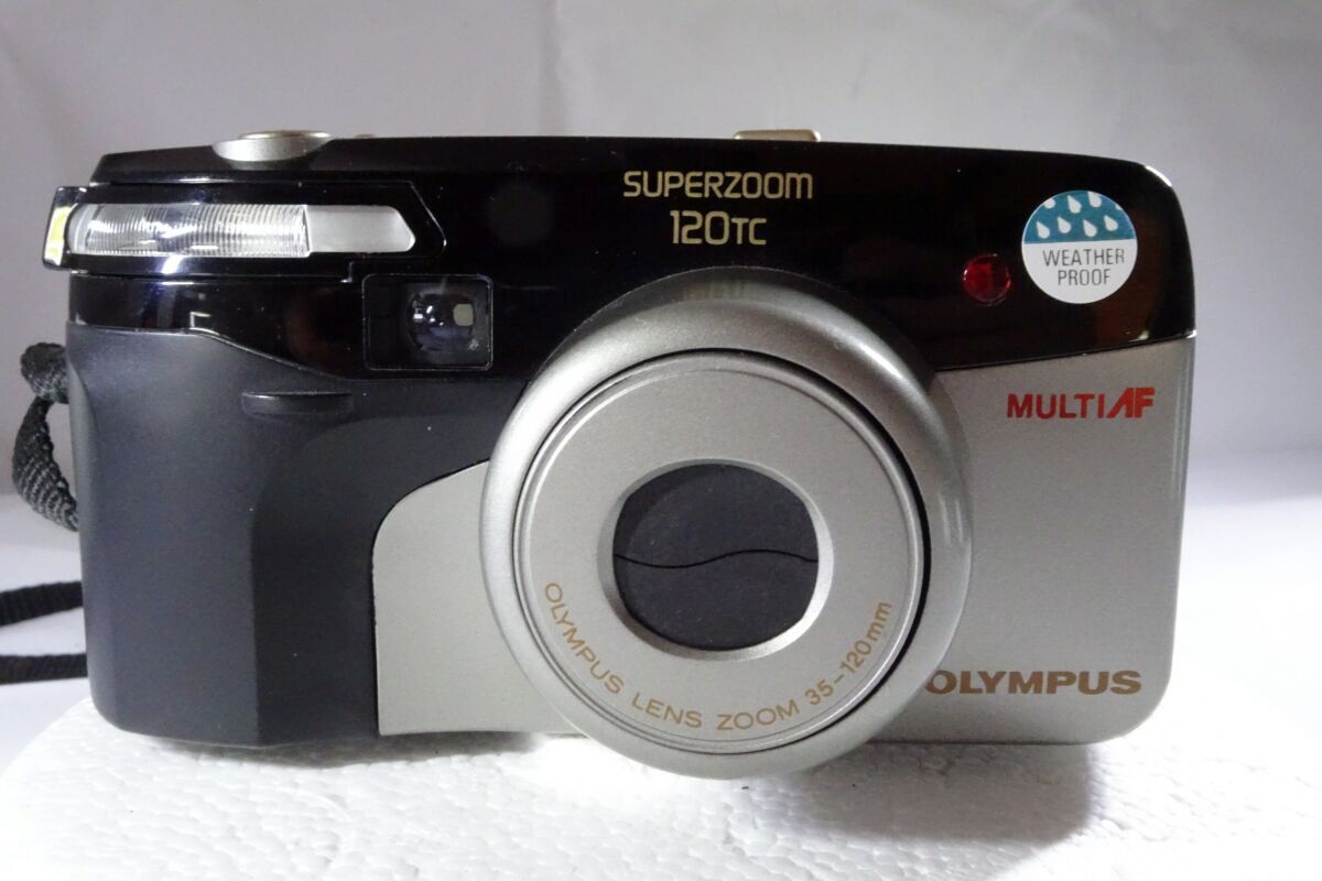 L&rsquo;Olympus Superzoom 120 TC