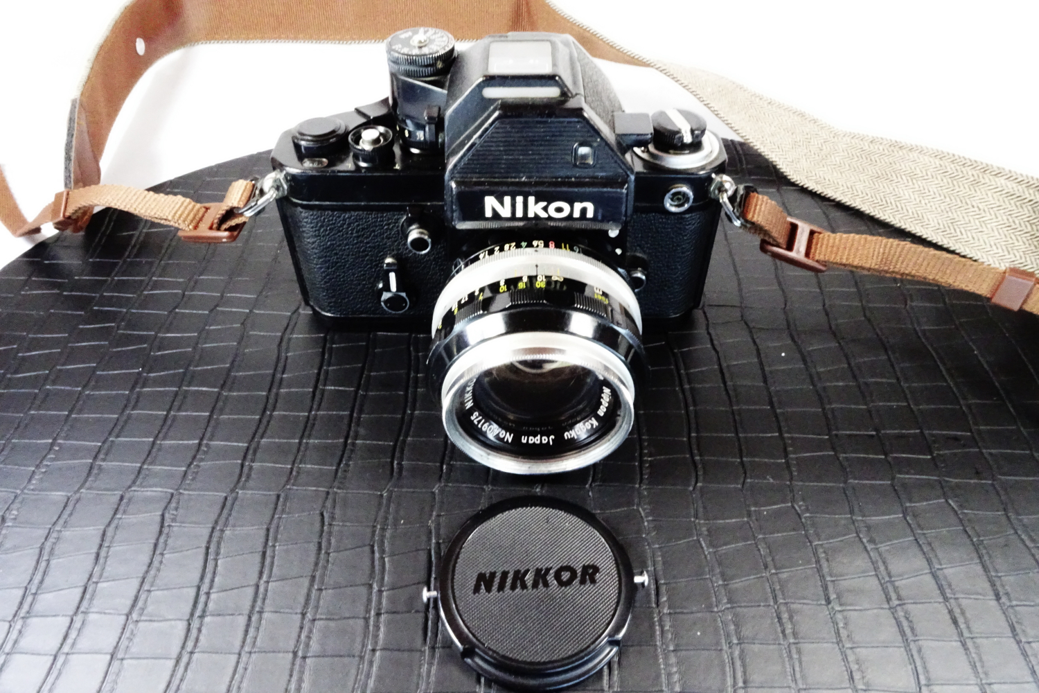 Le Nikon F2S (Nikon F2 + DP-2)