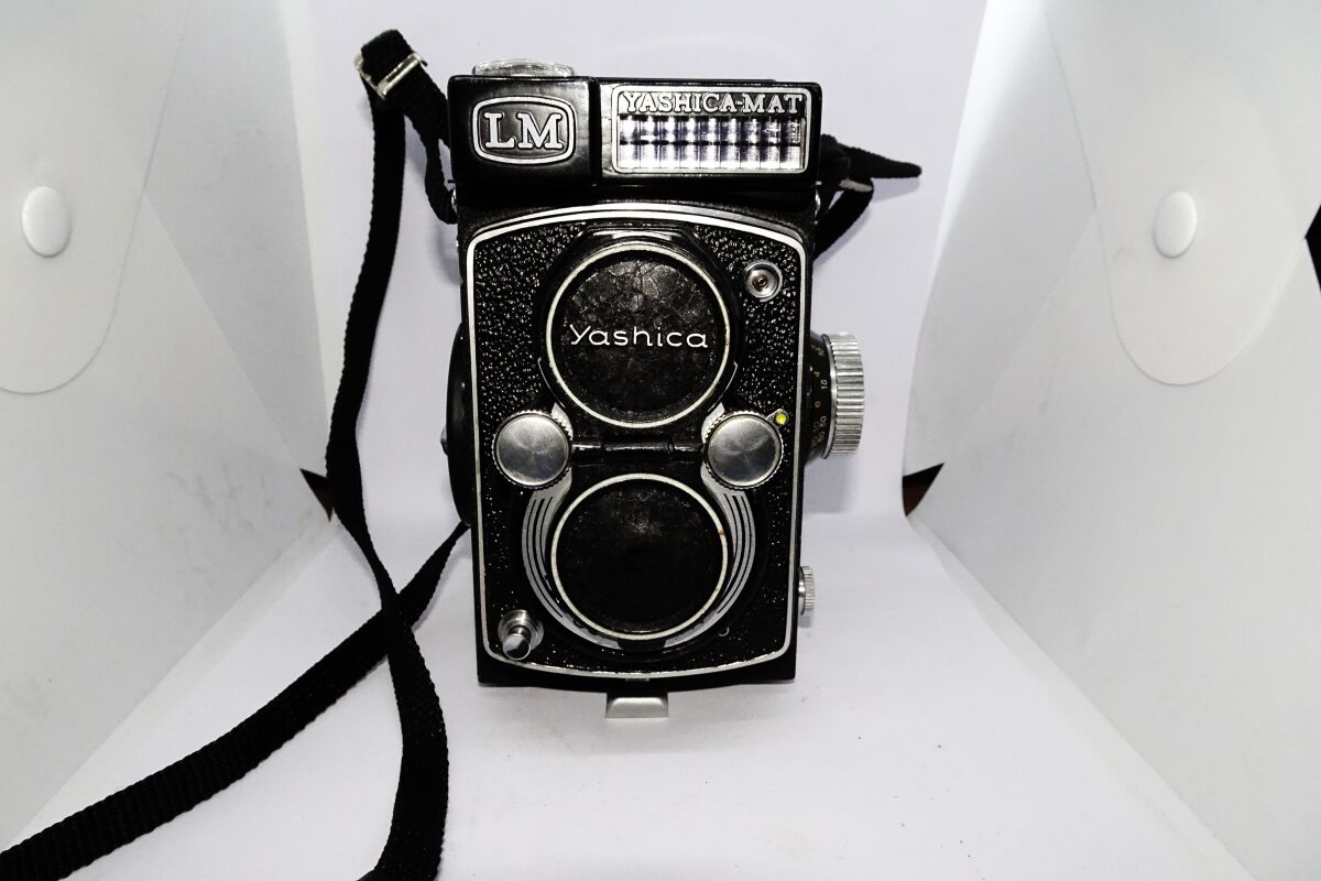 Un moyen format qui traverse le temps, le Yashica Mat LM